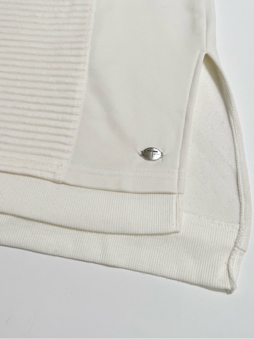 Tahari Sport Ribbed Pullover Sweatshirt - Picture 4 of 5